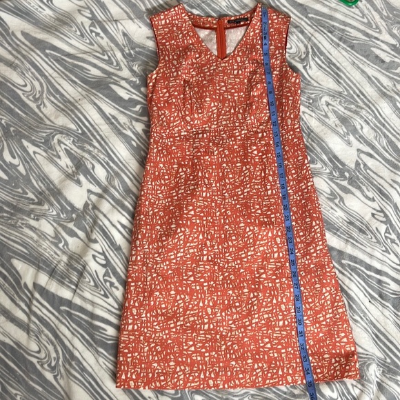 23 Vingt-Trois Arrondissements Dress - Picture 12 of 14